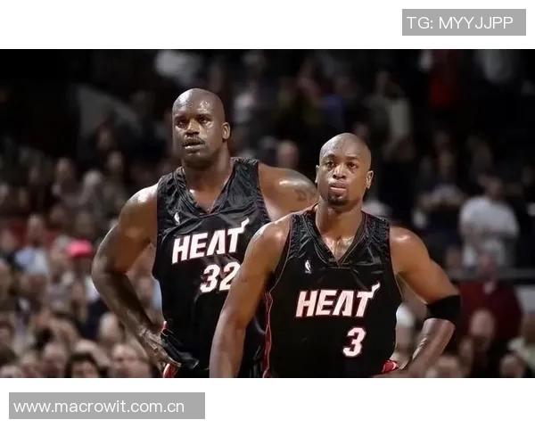 爵士训练营热闹非凡德隆韦德携手出镜贝利乐福同场助阵