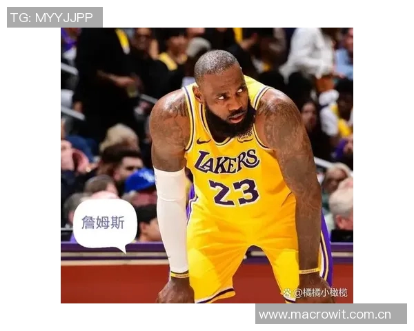 老詹再度引发争议球迷热议其吸引眼球的手段与库里三度胜利的背后原因