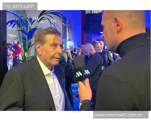 扎哈维透露莱万尚未决定未来沙特俱乐部并未提出报价 扎哈维透露莱万尚未决定未来沙特俱乐部并未提出报价