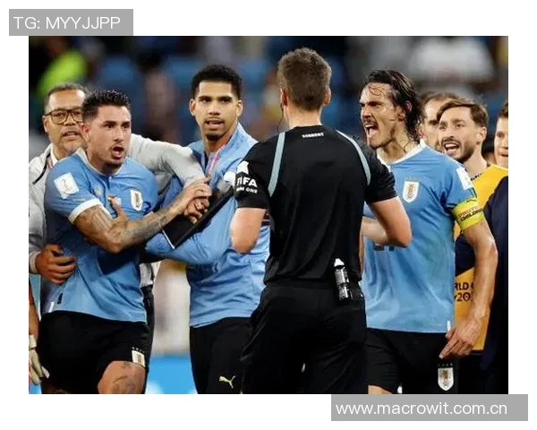 巴黎球迷会主席透露卡瓦尼未回应多次告别请求引发关注