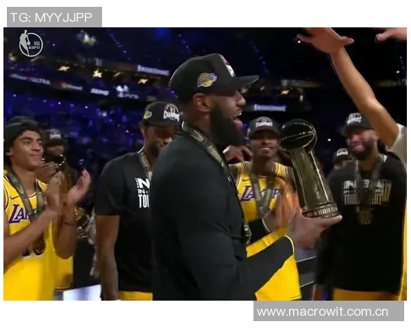 里夫斯创历史背靠背两日狂砍92分成非选秀球员最高得分者 里夫斯创历史背靠背两日狂砍92分成非选秀球员最高得分者