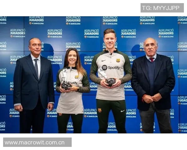 IFFHS年度最佳女足球员候选名单揭晓邦马蒂普特拉斯玛塔凯莉争夺荣誉