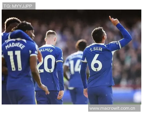 切尔西中卫危机严重六名后卫缺阵边卫临时救火艰难应战