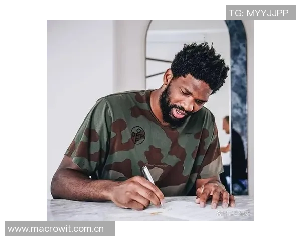 76人客场挑战雄鹿恩比德因伤缺席乔治状态良好可参赛 76人客场挑战雄鹿恩比德因伤缺席乔治状态良好可参赛