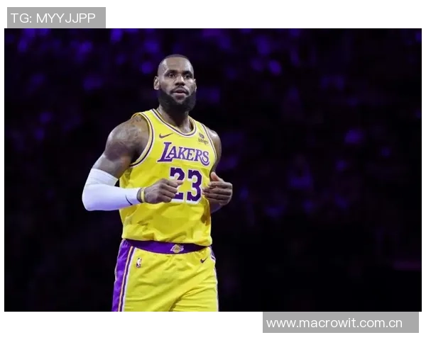 41岁后单场得分榜更新老詹26分超越贾巴尔紧追榜首31分成就 41岁后单场得分榜更新老詹26分超越贾巴尔紧追榜首31分成就