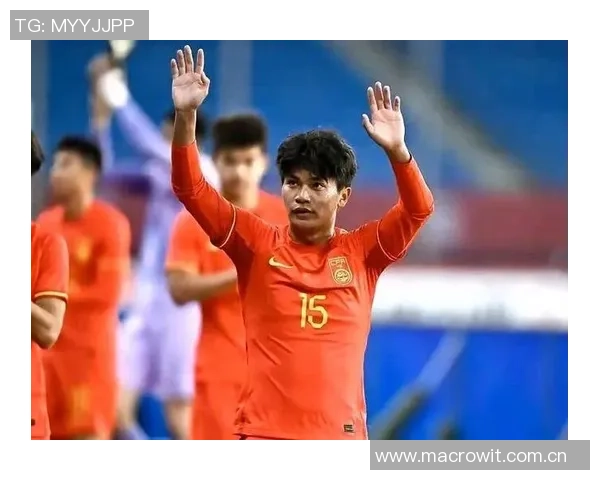 李新翔谈中超首年夺冠难度与对偶像武磊的崇敬之情 李新翔谈中超首年夺冠难度与对偶像武磊的崇敬之情